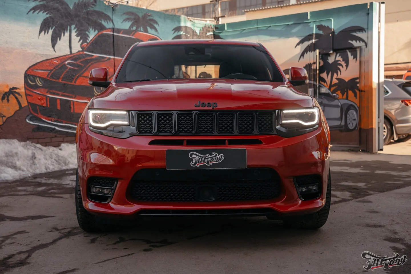 Ремонт и окрас двери на Jeep Grand Cherokee